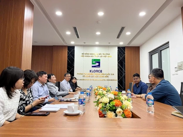 KLORCE chào đón nhân viên Hydro Lab Nepal  khởi đầu dự án hợp tác tao đổi nhân lực